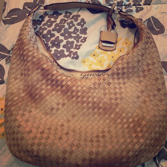 Guess Handbags - ✨2020 New Decade Deal!